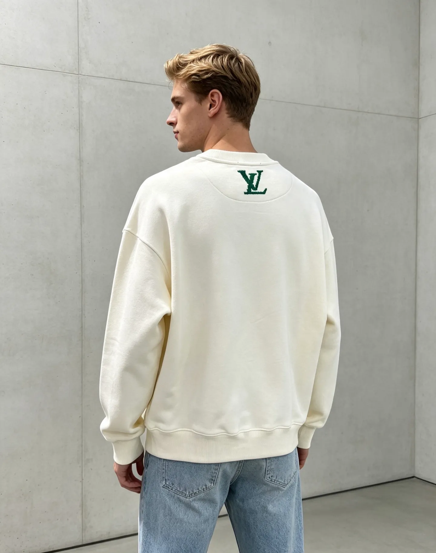 Louis Vuitton/Louis Vuitton woven letter embroidered crew neck sweatshirt